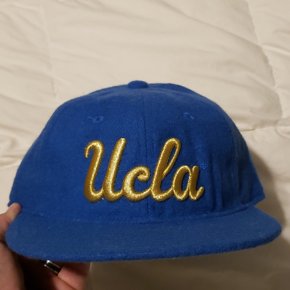 UCLA Bruins fitted hat